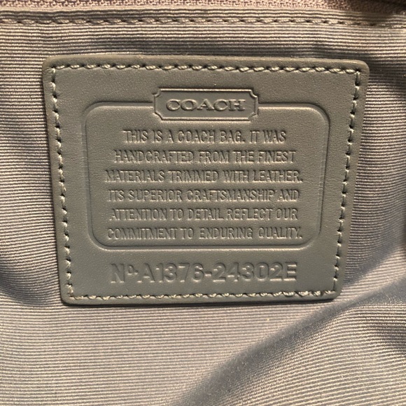 Coach signature stripe shoulder hobo bag - Picture 6 of 6